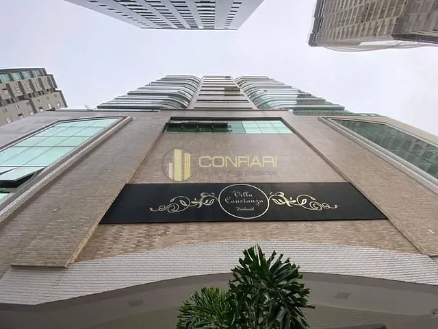 Apartamento 3 quartos e 4 banheiros, para alugar, no bairro Meia Praia em Itapema