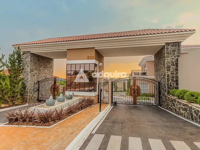 Casa com 290m² 3 quartos e 3 banheiros, à venda, no bairro Colônia Dona Luíza em Ponta Grossa