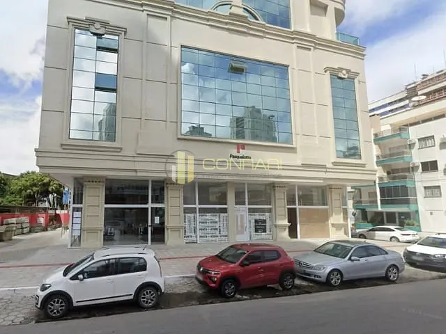 Sala para alugar, no bairro Centro em Itapema