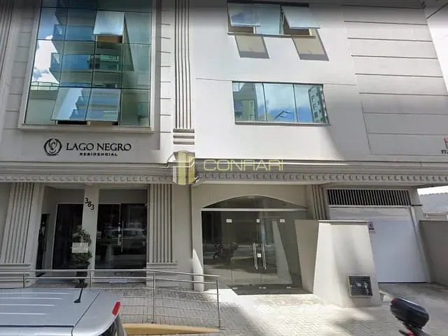 Apartamento 3 quartos e 4 banheiros, à venda, no bairro Meia Praia em Itapema
