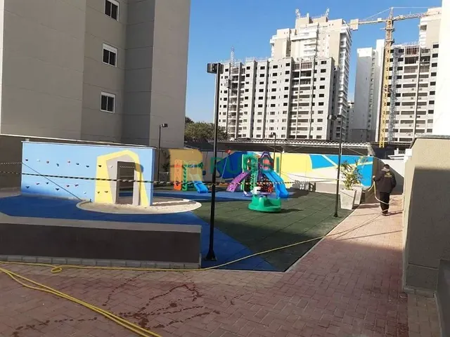 Apartamento com 77m² 3 quartos e 2 banheiros, à venda ou para alugar, no bairro Parque Industrial em São José dos Campos
