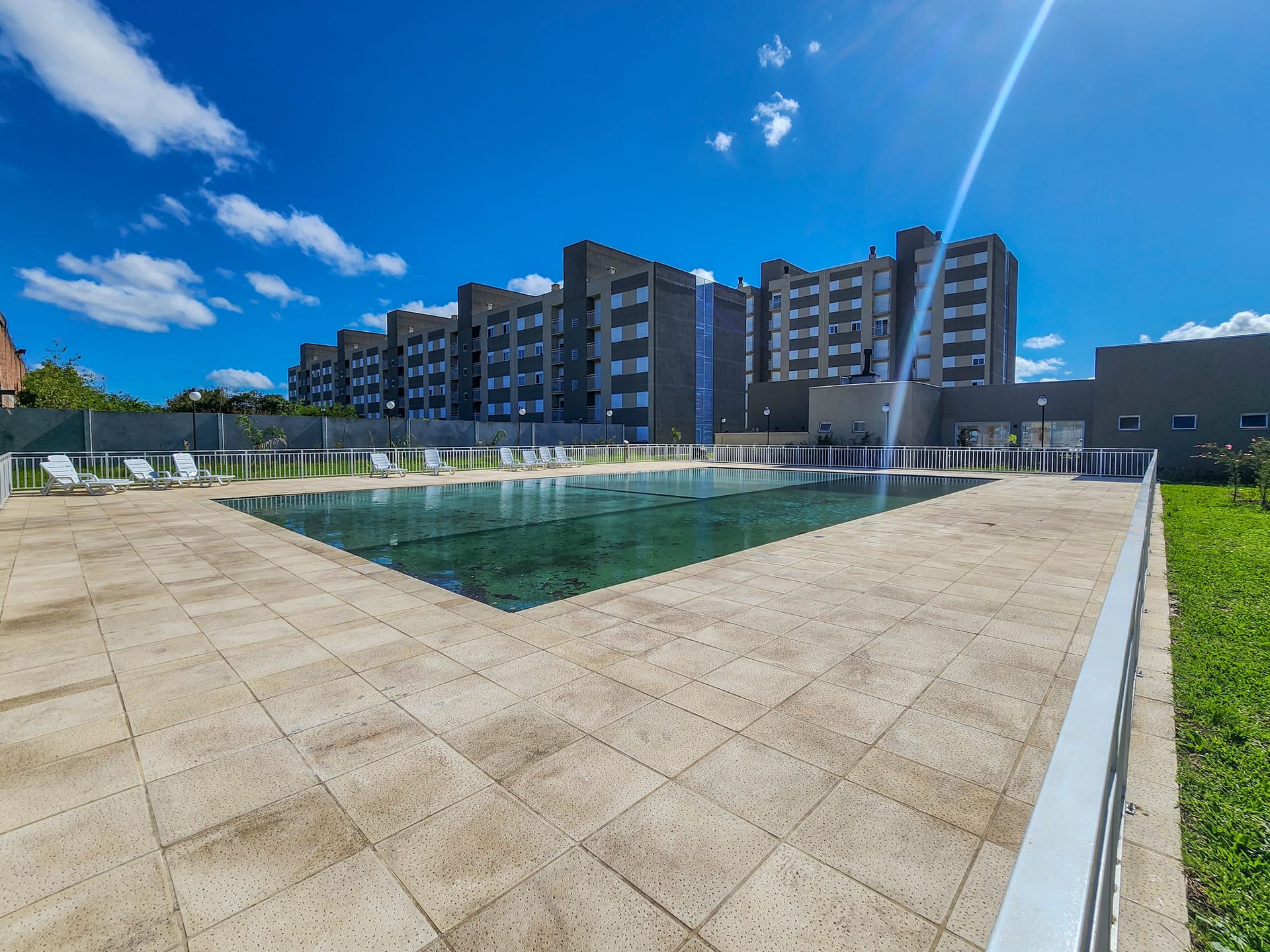 Apartamento para locação no Residencial Aveiro, no bairro Fragata, com ambientes aconchegantes e excelente localização para sua família. - 22