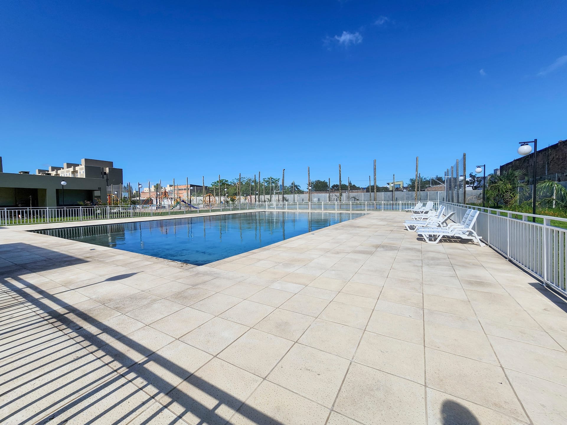Apartamento mobiliado à venda no Aveiro, Fragata - 50 m², 2 quartos, cozinha planejada e sacada com ótima posição solar. - 24