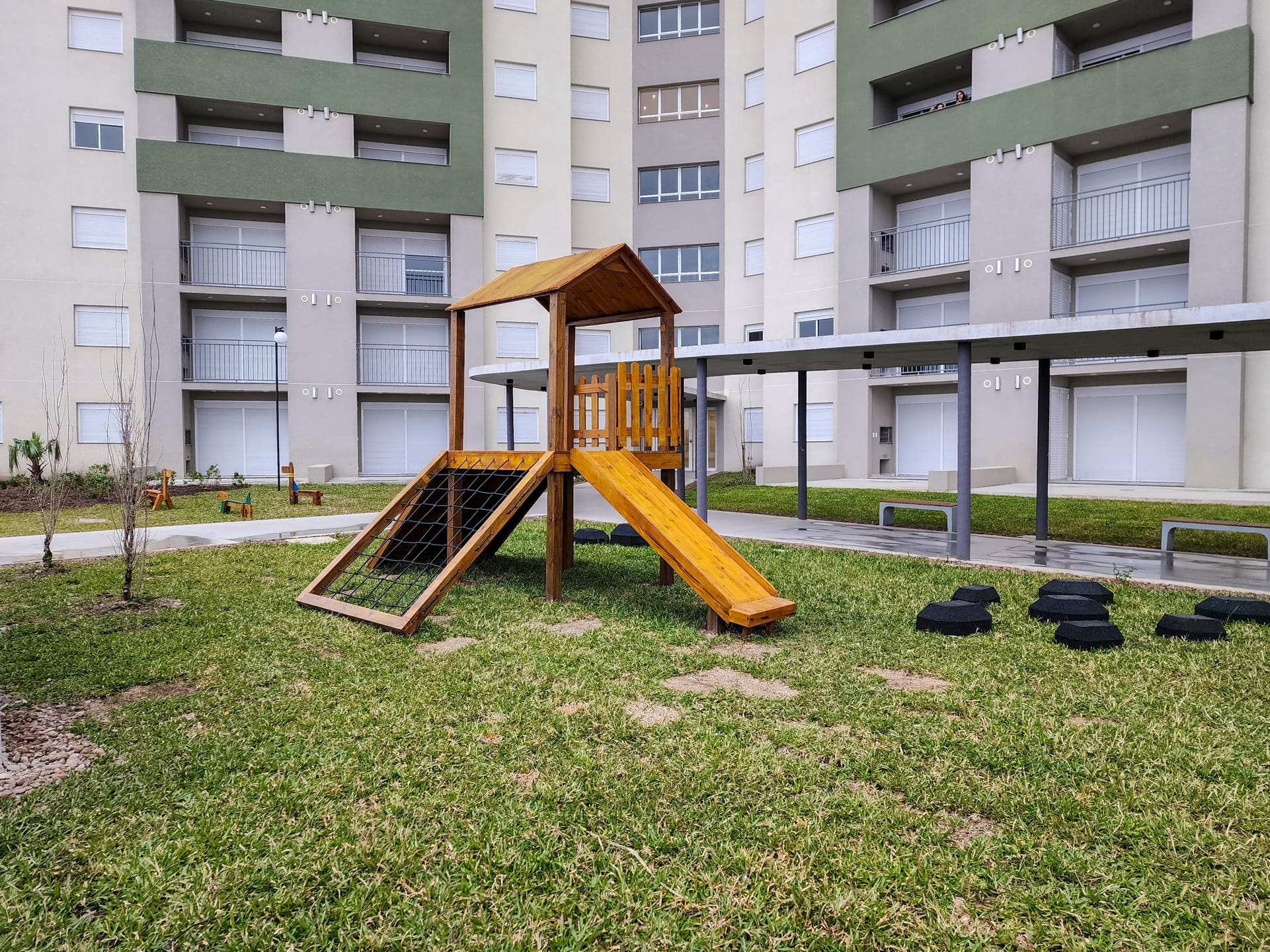 Apartamento de 3 dormitórios mobiliado para aluguel no bairro Areal em Pelotas RS com conforto, praticidade e excelente localização - 30
