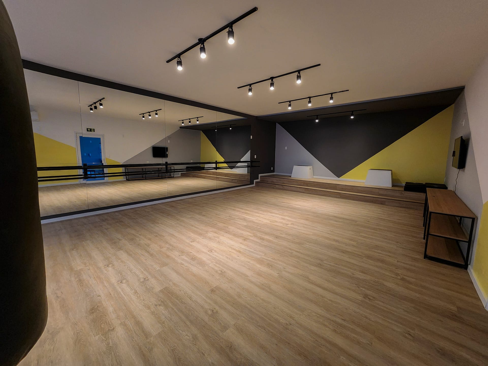 Apartamento à venda no Smart Urban Club, Areal - com 62 m², 2 quartos (sendo 1 suíte), andar alto com sacada e churrasqueira, - 22