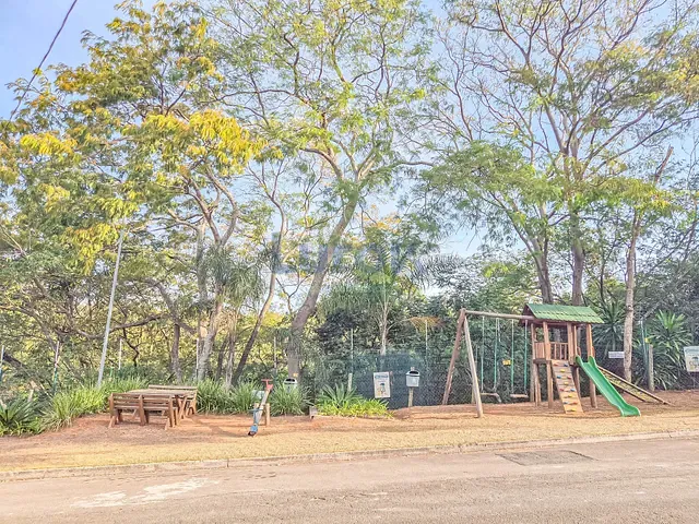 Terreno com 500m², à venda, no bairro Chácaras Silvania em Valinhos