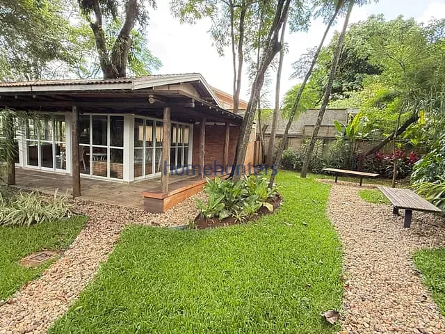 Casa com 415m² 3 quartos e 5 banheiros, à venda ou para alugar, no bairro Jardim das Paineiras em Campinas