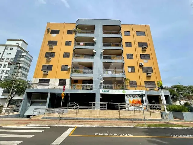 Apartamento 2 quartos e 2 banheiros, para alugar, no bairro Centro em Chapecó