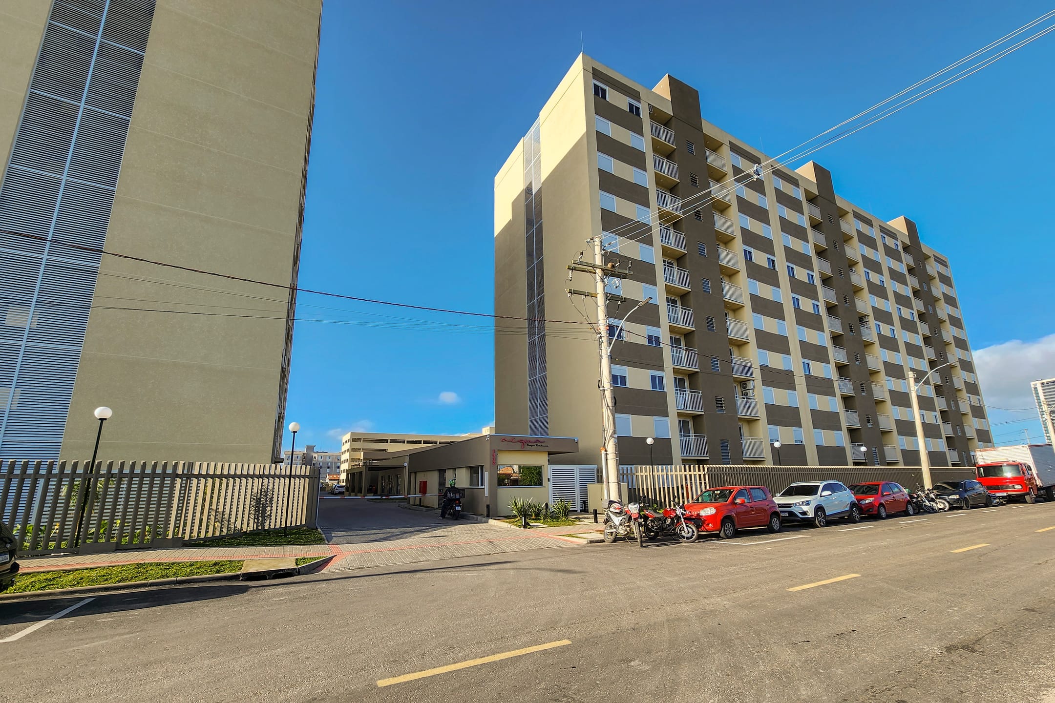 Apartamento 2 dormitórios para locação no Centro de Pelotas RS com ótima localização, próximo a serviços, conforto e praticidade diária já! - 14