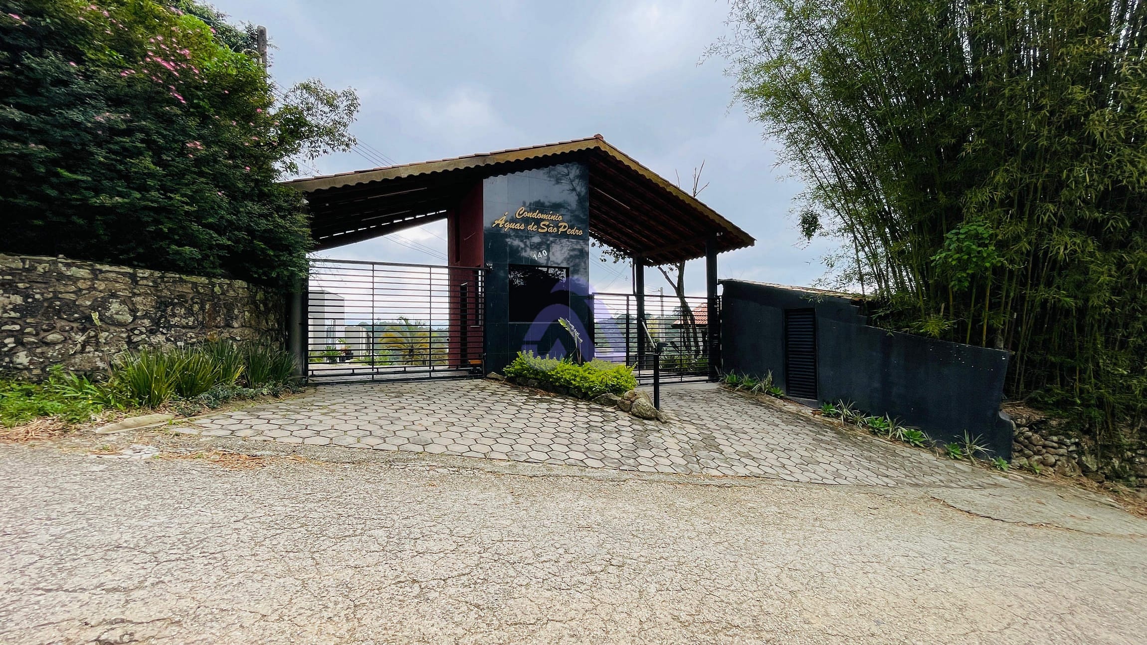 Casa, 4 quartos, 200 m² - Foto 57