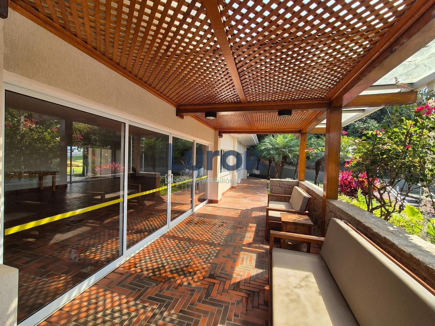 Casa, 3 quartos, 270 m² - Foto 43