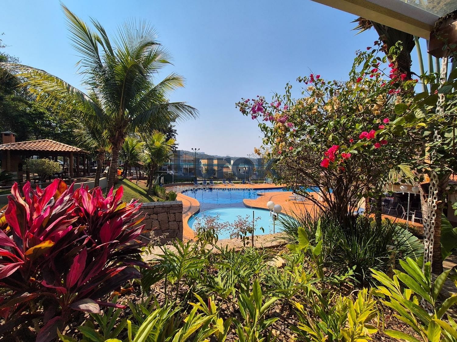 Casa, 3 quartos, 270 m² - Foto 48