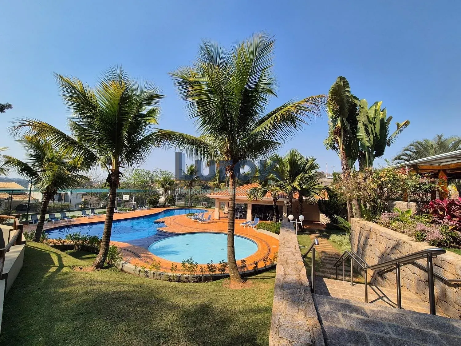 Casa, 3 quartos, 270 m² - Foto 47