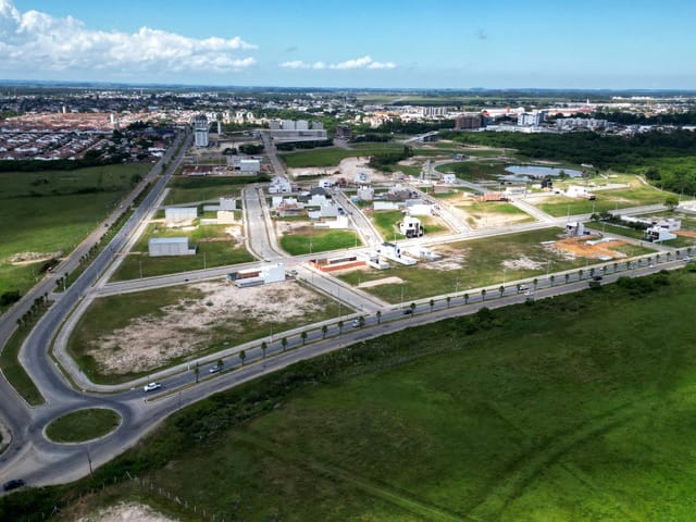 Terreno com 189m², à venda, no bairro Três Vendas em Pelotas