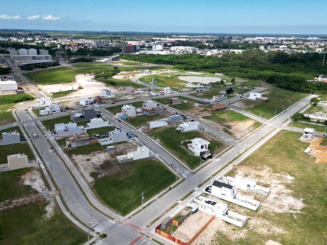Terreno com 189m², à venda, no bairro Três Vendas em Pelotas