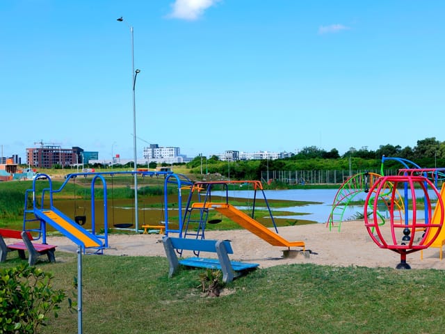 Terreno com 182m², à venda, no bairro Três Vendas em Pelotas