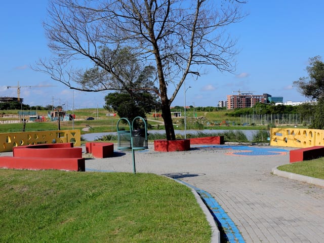 Terreno com 195m², à venda, no bairro Três Vendas em Pelotas
