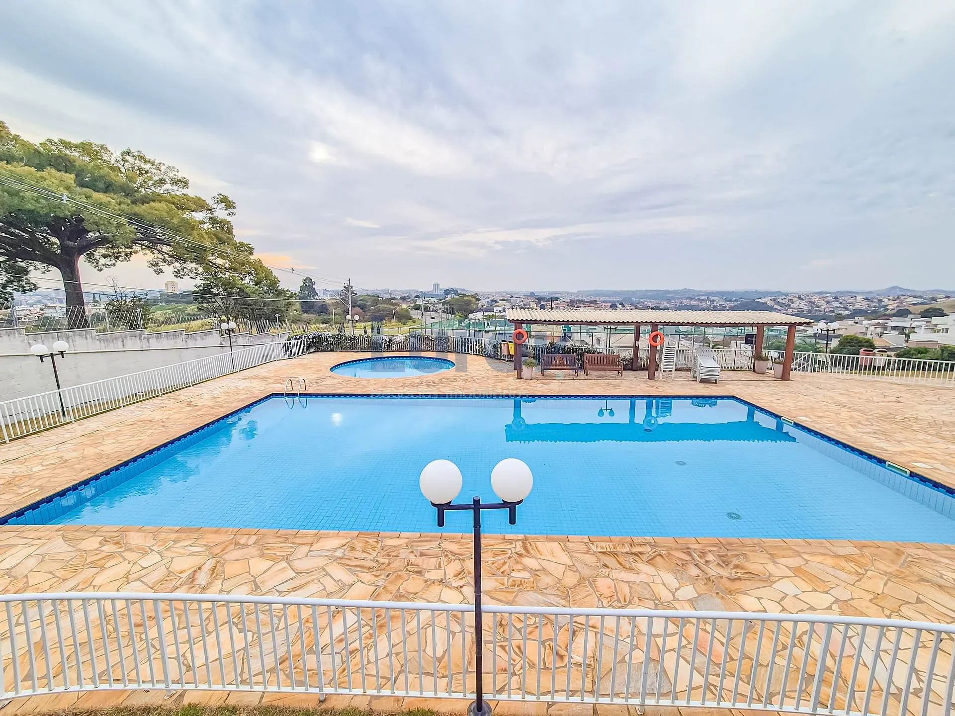 Casa, 3 quartos, 253 m² - Foto 40