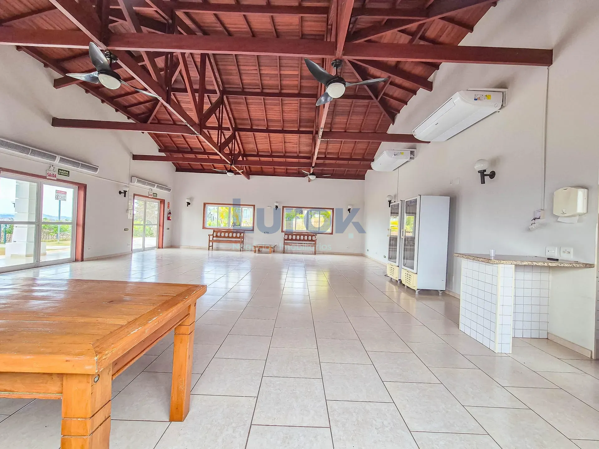 Casa, 3 quartos, 253 m² - Foto 36