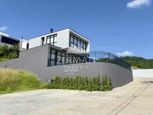 Terreno com 317m², à venda, no bairro Velha em Blumenau
