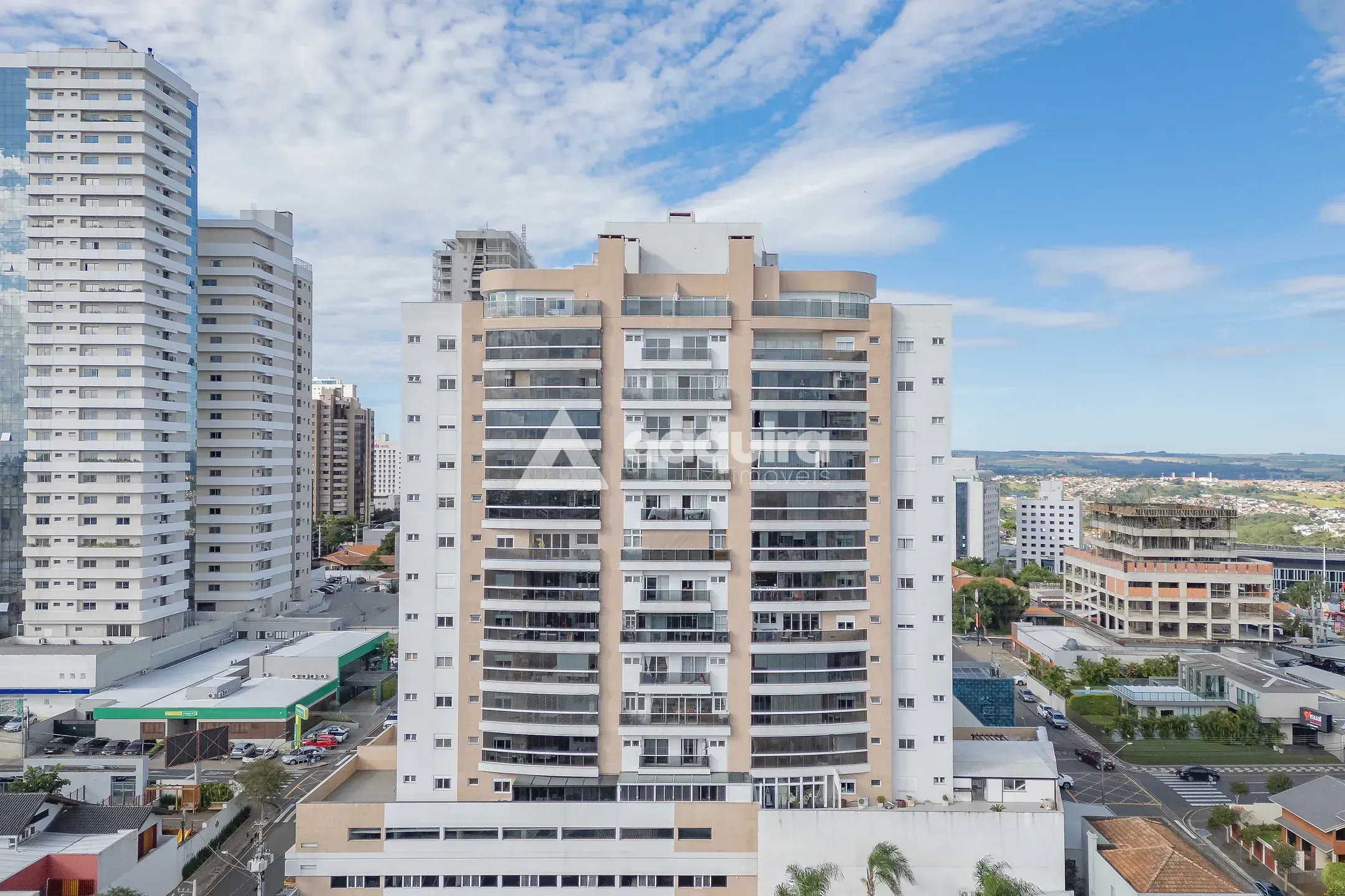 Apartamento, 3 quartos, 160 m² - Foto 1