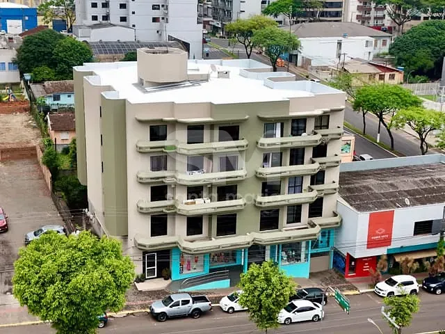 Apartamento 3 quartos e 2 banheiros, para alugar, no bairro Centro em Chapecó
