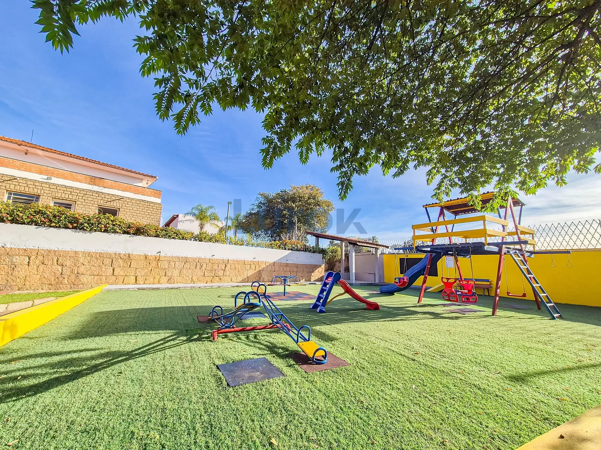 Casa, 3 quartos, 240 m² - Foto 38