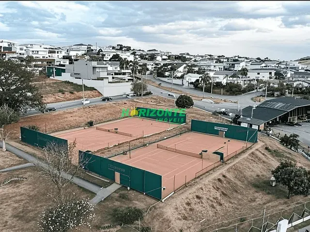 Terreno com 476m², à venda, no bairro Condomínio Residencial Jaguary em São José dos Campos