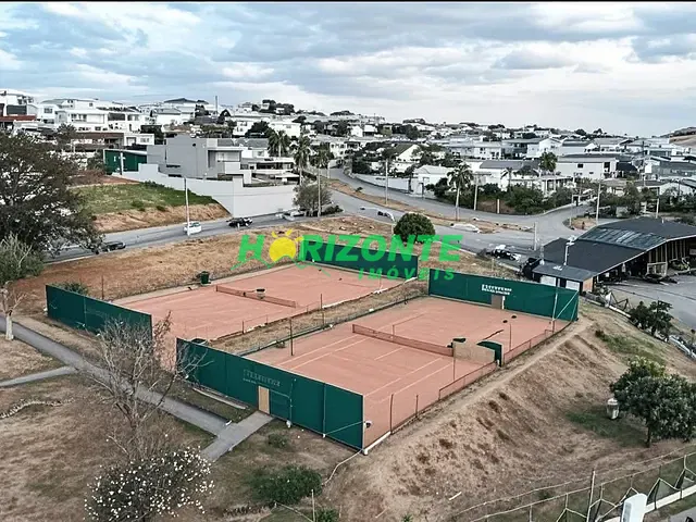 Terreno com 476m², à venda, no bairro Urbanova em São José dos Campos