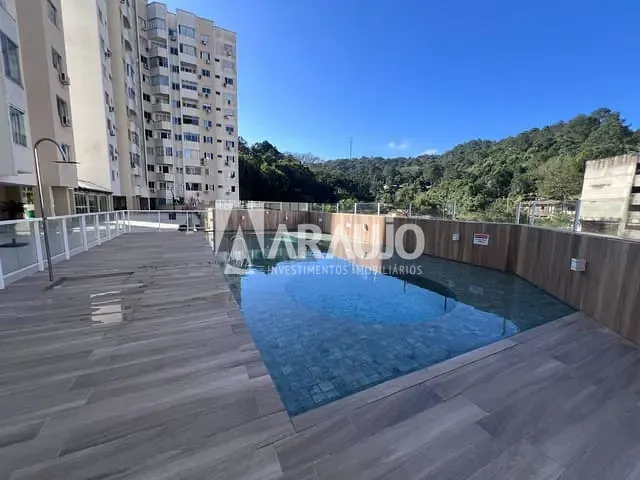 Apartamento 3 quartos e 2 banheiros, à venda, no bairro Pioneiros em Balneário Camboriú