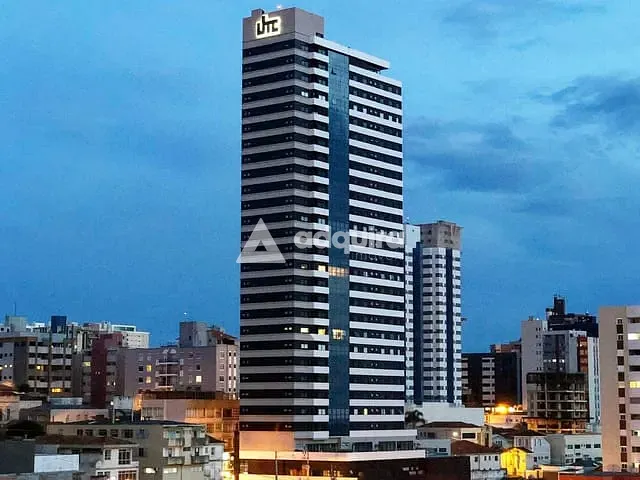 Apartamento com 338m² 3 quartos e 5 banheiros, à venda ou para alugar, no bairro Centro em Ponta Grossa