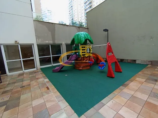 Apartamento com 130m² 3 quartos e 3 banheiros, para alugar, no bairro Santa Rosa em Londrina