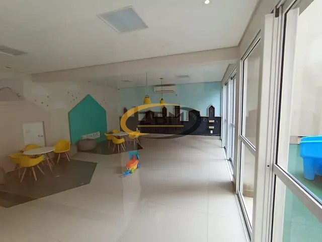 Apartamento com 130m² 3 quartos e 3 banheiros, para alugar, no bairro Santa Rosa em Londrina