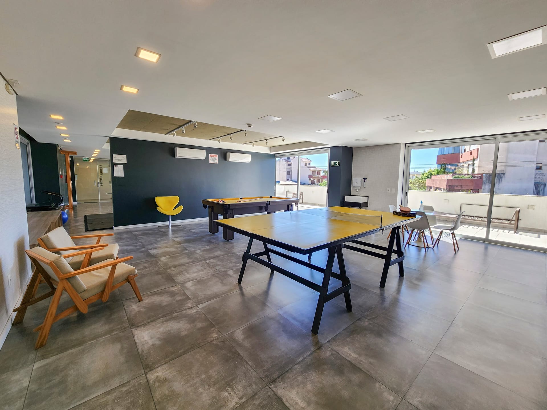 Apartamento garden à venda no Studio Residence Plus II, Centro - 46 m², 1 quarto, cozinha com armários e face norte. - 13