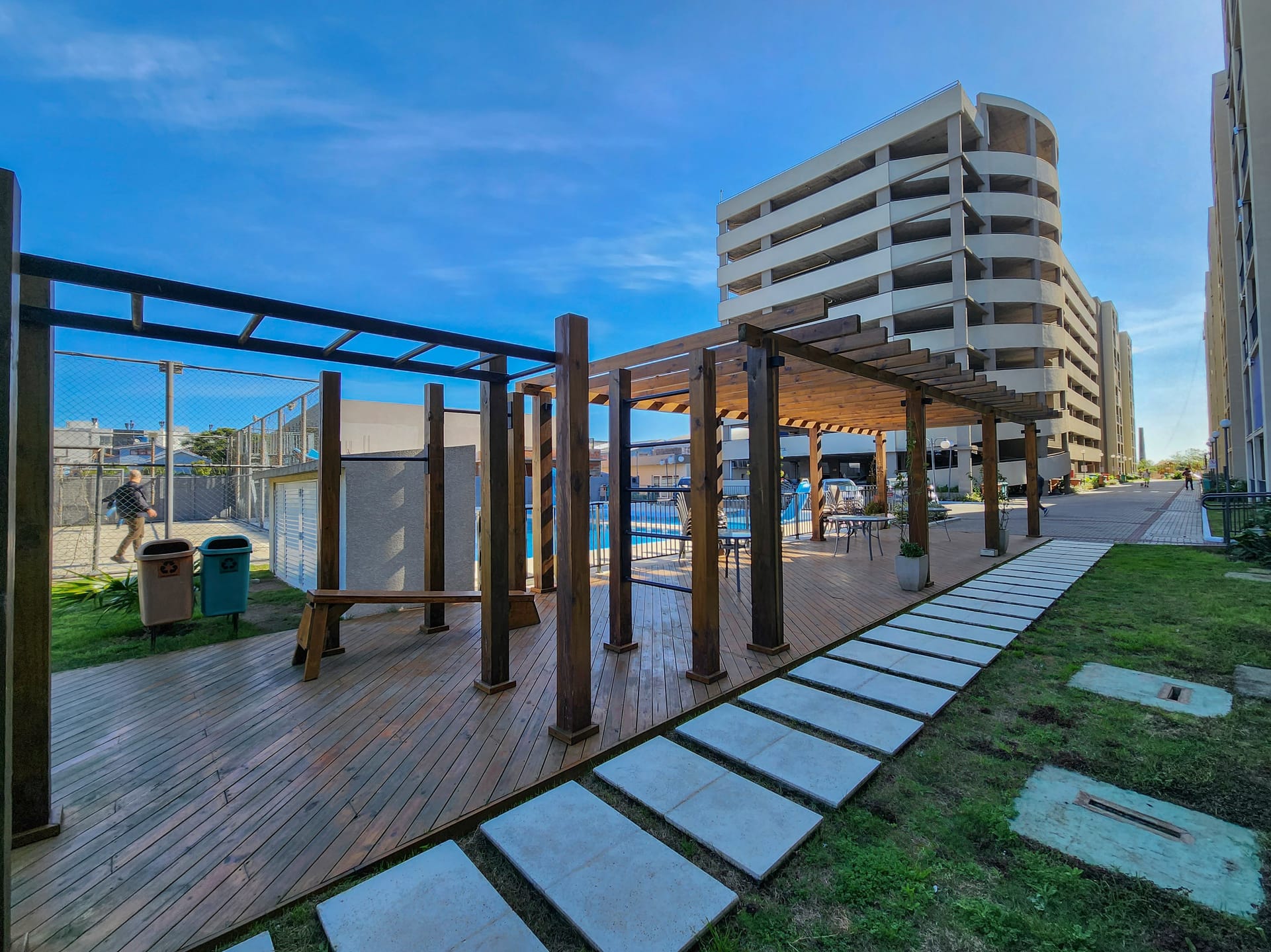 Apartamento mobiliado à venda Acqua Residence Club , Três Vendas - andar alto com sacada. - 28