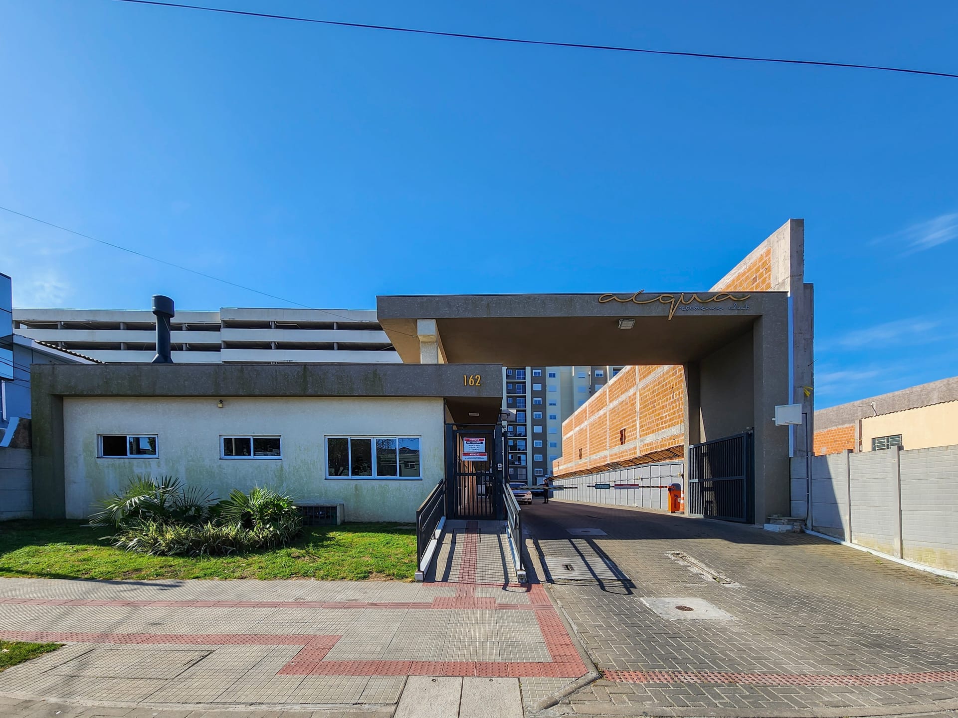 Apartamento mobiliado à venda Acqua Residence Club , Três Vendas - andar alto com sacada. - 30
