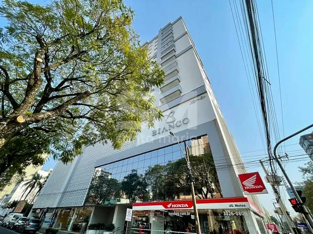 Apartamento 2 quartos e 1 banheiro, para alugar, no bairro Centro em Chapecó