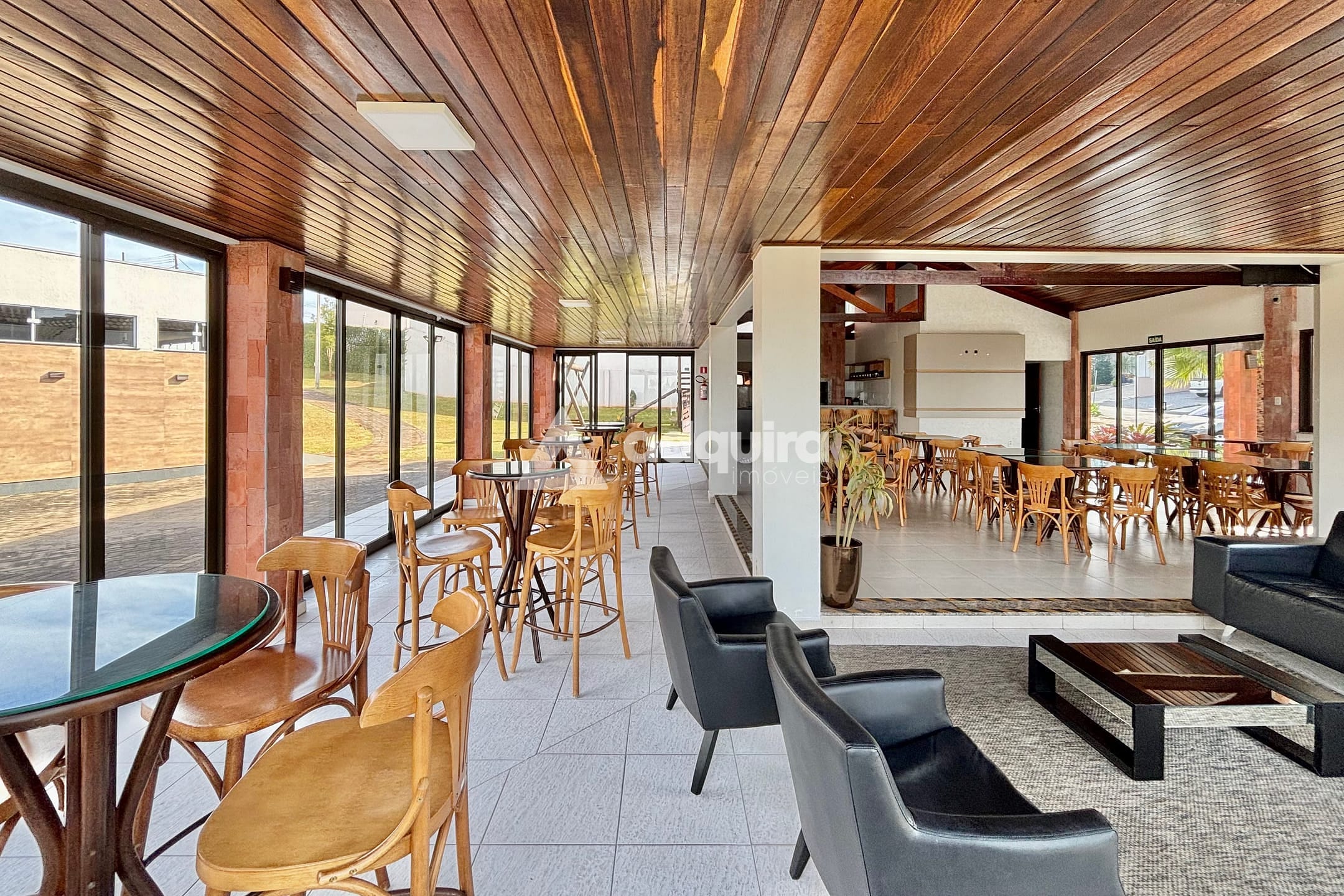 Casa, 3 quartos, 258 m² - Foto 33