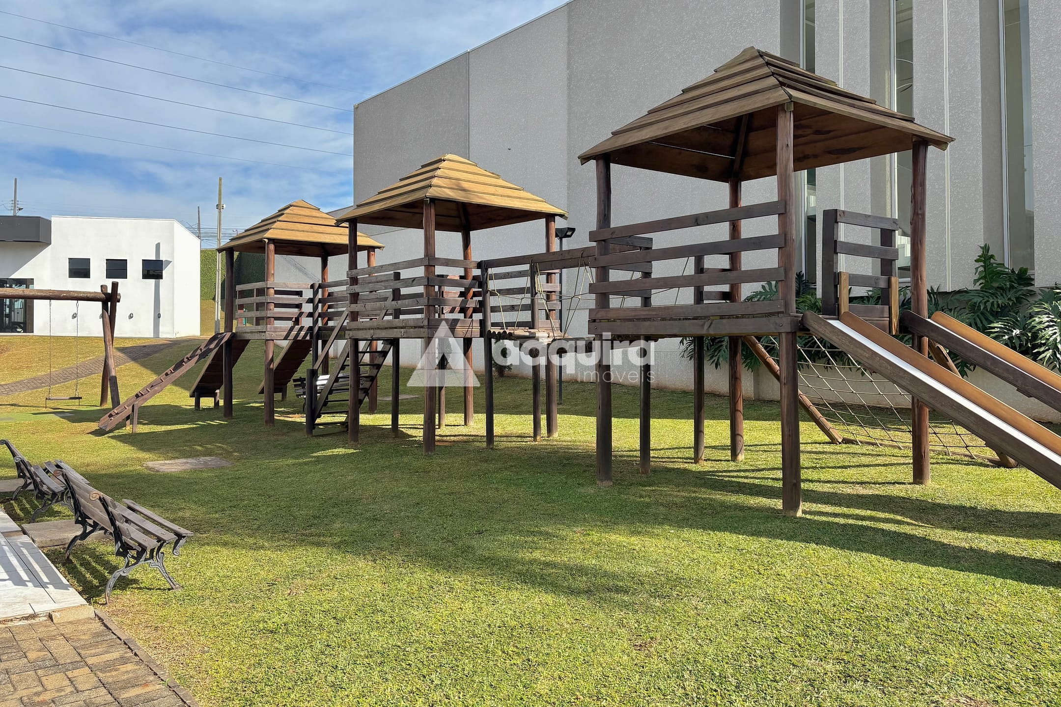 Casa, 3 quartos, 258 m² - Foto 41