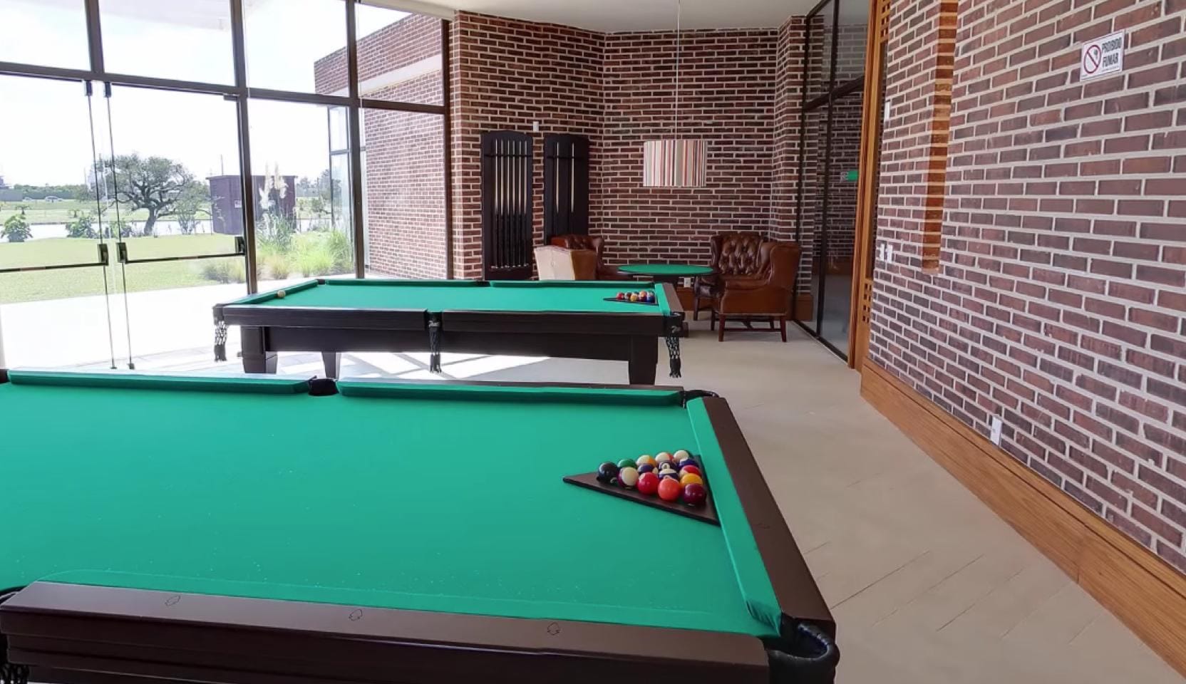 Terreno à venda no Lagos de São Gonçalo, Pelotas - 424 m² de área total, sendo totalmente plano e localizado em condomínio de alto padrão. - 10