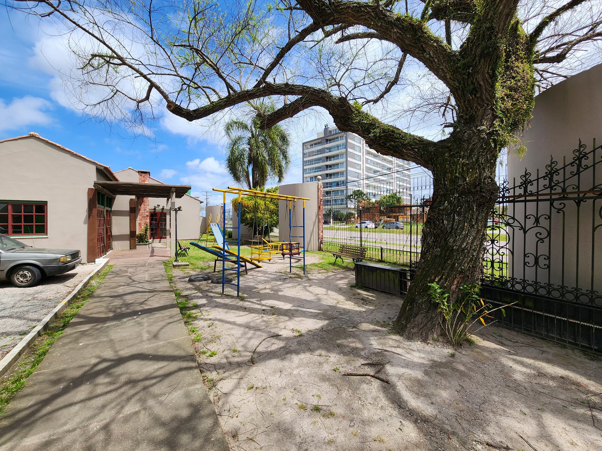 Apartamento de 2 Dormitórios para Aluguel no Bairro Areal em Pelotas RS com Excelente Localização, Conforto, Vaga de Garagem e Praticidade - 18