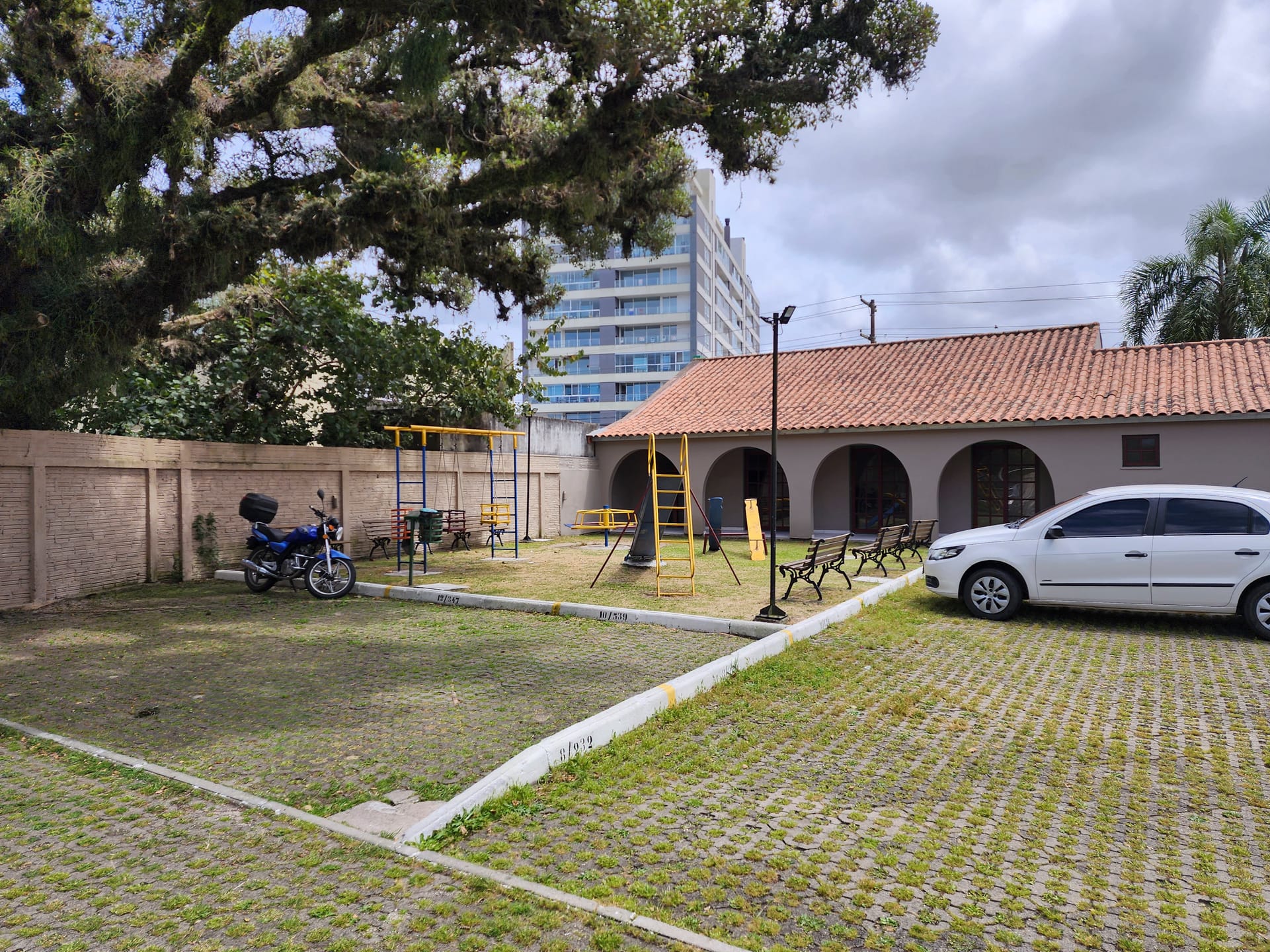 Apartamento de 2 Dormitórios para Aluguel no Bairro Areal em Pelotas RS com Excelente Localização, Conforto, Vaga de Garagem e Praticidade - 16