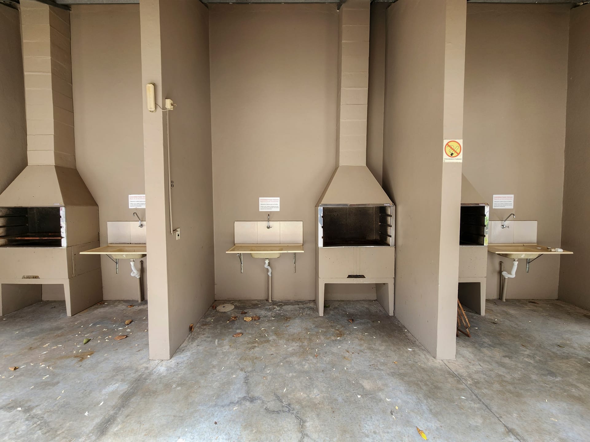 Apartamento de 2 Dormitórios para Aluguel no Bairro Areal em Pelotas RS com Excelente Localização, Conforto, Vaga de Garagem e Praticidade - 12