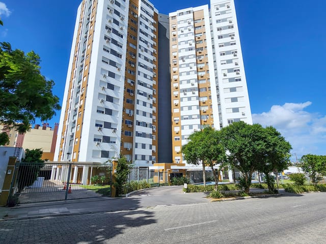 Apartamento 2 quartos e 2 banheiros, à venda, no bairro Areal em Pelotas