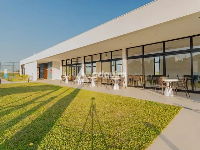 Terreno com 220m², à venda, no bairro Jardim Carvalho em Ponta Grossa