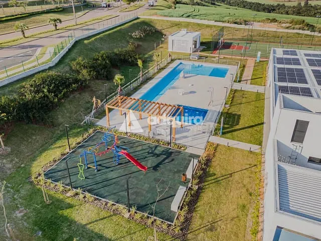 Terreno com 220m², à venda, no bairro Jardim Carvalho em Ponta Grossa