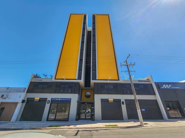 Apartamento com 88m² 3 quartos e 2 banheiros, para alugar, no bairro Centro em Pelotas