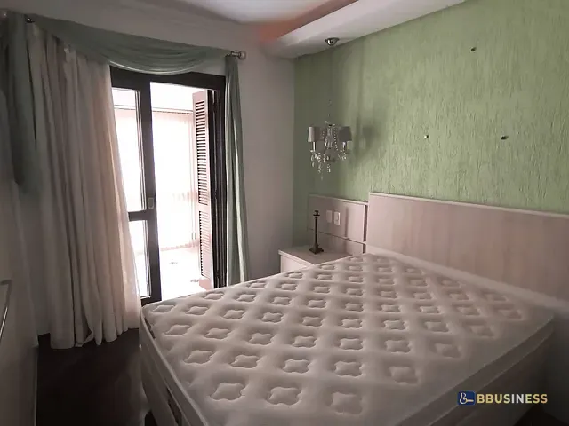 Apartamento 3 quartos e 3 banheiros, à venda, no bairro Sagrada Família em Caxias do Sul