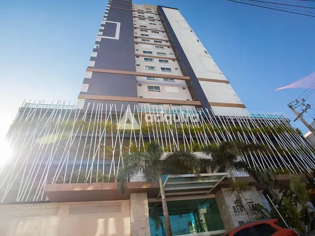 Apartamento com 192m² 3 quartos e 2 banheiros, à venda, no bairro Centro em Ponta Grossa