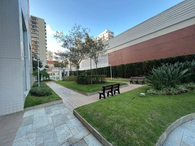 Apartamento com 3 Suítes, 4 vagas e Quadra de Tênis Oficial